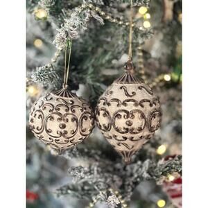 Vintage Christmas Tree Ornaments, Ornate Scrollwork, Wicker Emporium, Set of 11